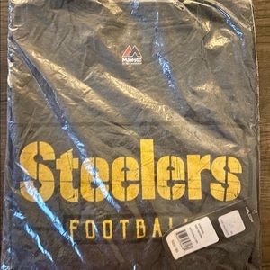 NFL Team Apparel: Pittsburgh Steelers Men’s Large long-sleeve t-shirt